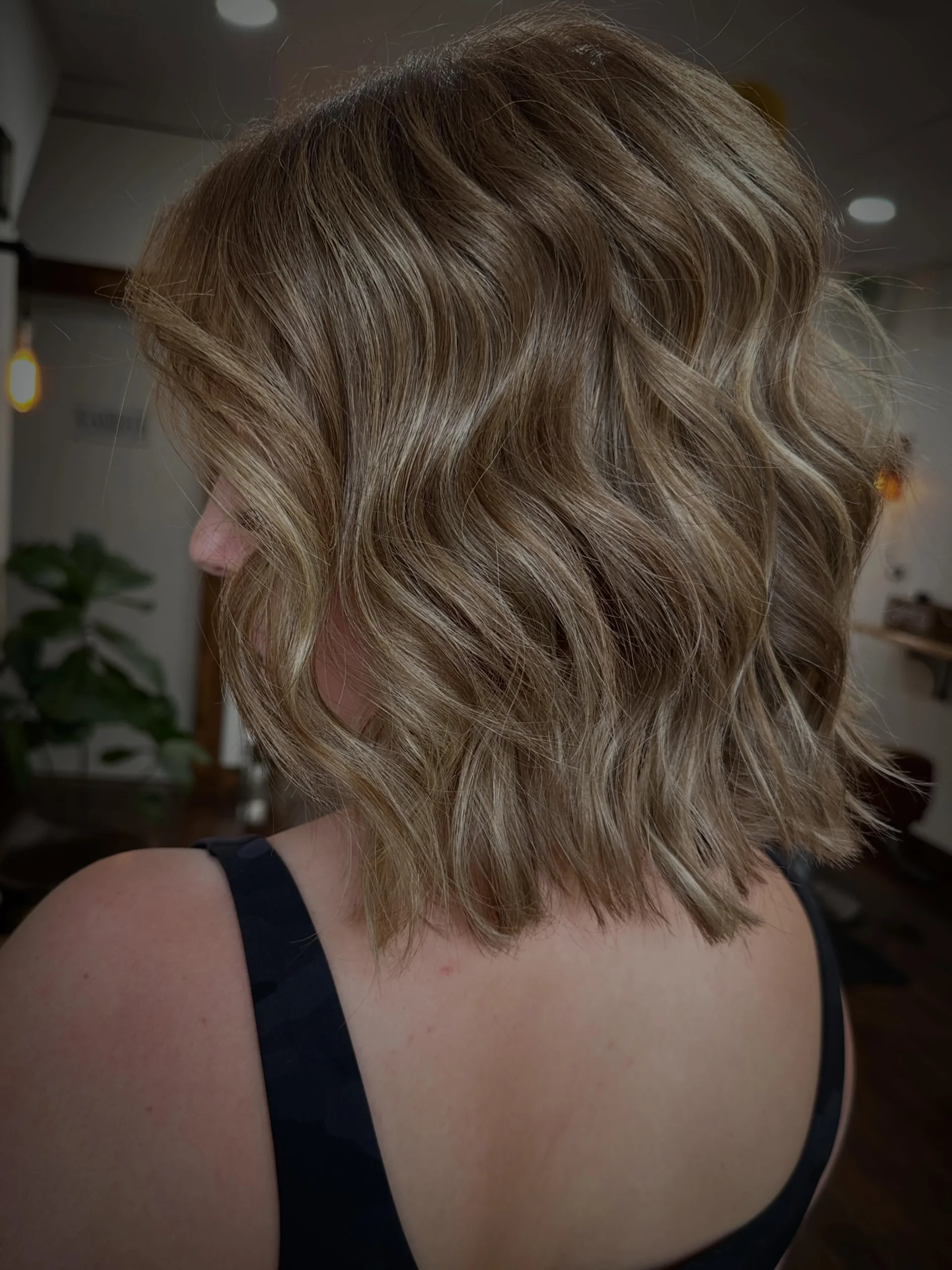 Tousled Short Bob with Texture Spray
